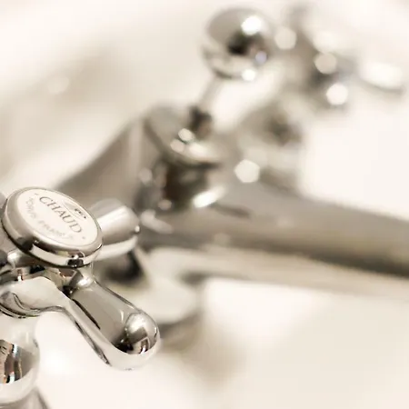 Daire Clt - Unique Duplex & Terrace On The Provencal Market