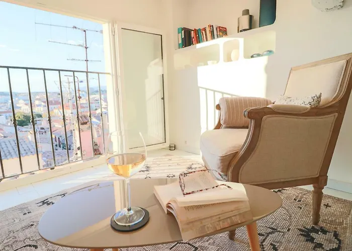 Apartment Clt - Unique Duplex & Terrace On The Provencal Market